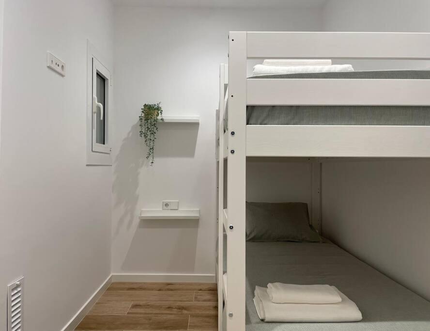 Apartamento Nuevo Centrico Frente Al Mar En パラモス エクステリア 写真