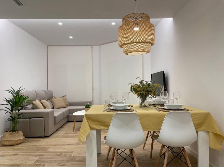 Apartamento Nuevo Centrico Frente Al Mar En パラモス エクステリア 写真